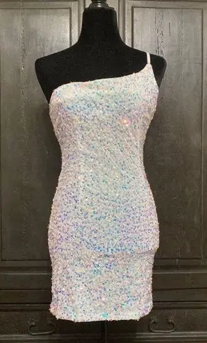 Molicuty Purple Sequins with One thin strap white Body-con dress. Size Small