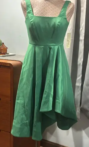 Eliza J Petite Square Neck Sleeveless Asymmetric Fit and Flare Dress Size 2P