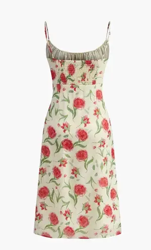 Commense Floral Ruched Button Detail Dress size small Red