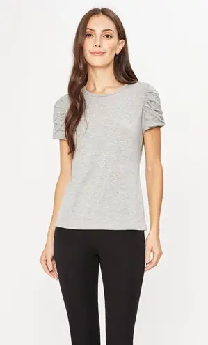 T Tahari ✨ Coral Crewneck Puffed-sleeve Top✨