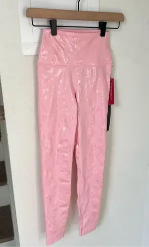 Carbon 38 Metallic Snake High Rise 7/8 Legging in Pink Size XS