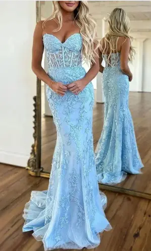 Light blue prom dress, mermaid style, corset back Size 0