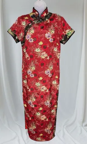 Sue’s Fashion Cheongsam Chinese Satin Short Sleeve Slim Maxi Dress. Size Medium