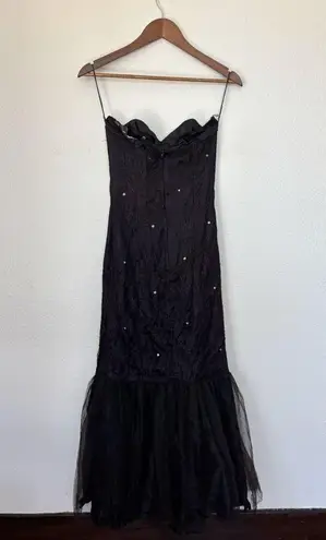 Jolie Madame A Division of Leo Dinerman Inc Vintage Black Lace Rhinestone Embellished Mermaid Style Strapless Formal Dress