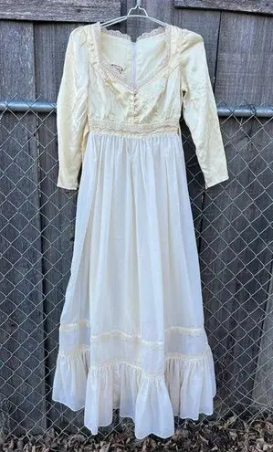 Gunne Sax 70s Off White Romantic Victorian Prairie Wedding Dress Sleeves Size 5