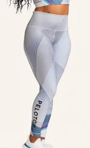 Peloton Women's Leggings High-Waist Geo White Blue Sails Geometric Size XL