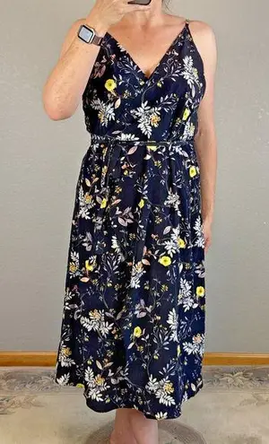 Amour Vert Varden Sleeveless Wrap Midi Dress Size L Black Floral Washable Silk