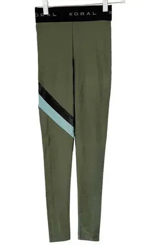 Koral NWOT Earth Green Spell Out Waistband 7/8 Atheltic Leggings Size Small