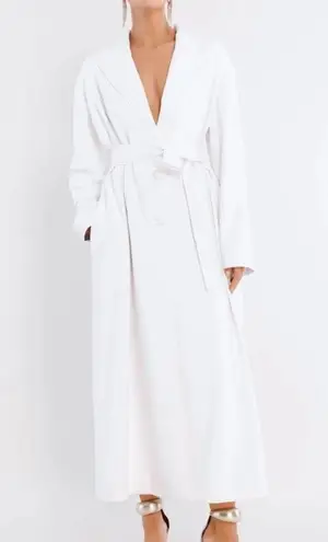 BCBGMAXAZRIA Maeve Reilly x  Lincoln Trench Coat