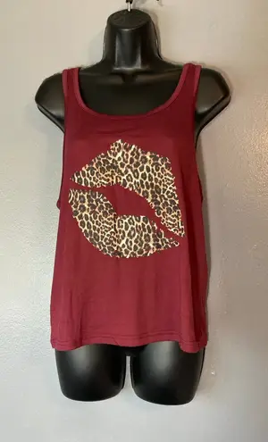 Lux Dreams leopard, print lips, burgundy Tank Top nwt Red Size M