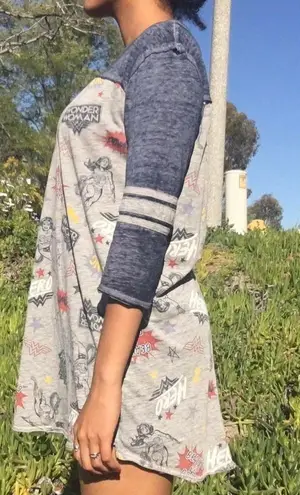 Black Wonder Woman Superhero Shirt Size M