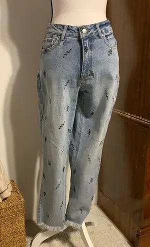 Tinseltown Snake Embroidered Crop Jeans