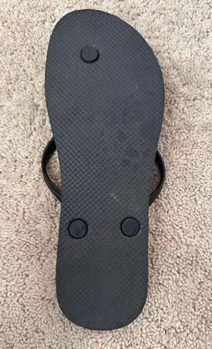 Old Navy Black Flip Flops