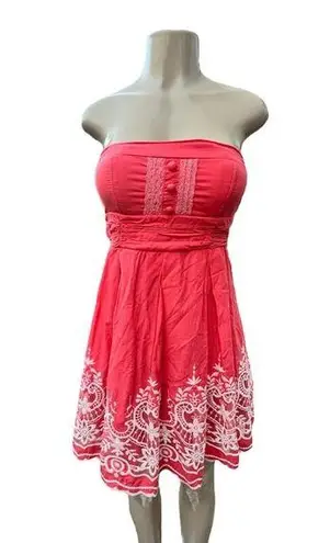 City Triangles Coral Pink strapless sun dress with white lace and embroidery Size 7