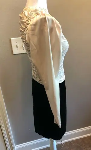 DO+BE Vintage Black Velvet Skirt Size 5/6