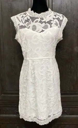 Sans Souci sleeveless white lace dress. Size XL