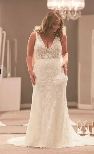 Galina Signature Wedding Dress