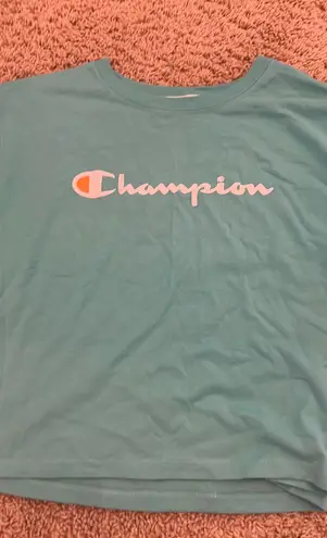 Champion Cropped Tee