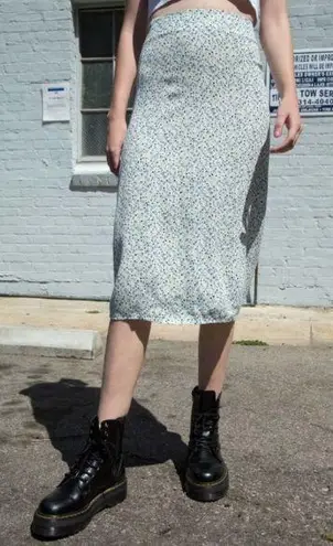 Brandy melville phoebe skirt discount