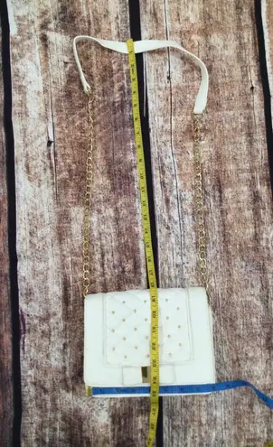 LD WHITE QUILTED BAG