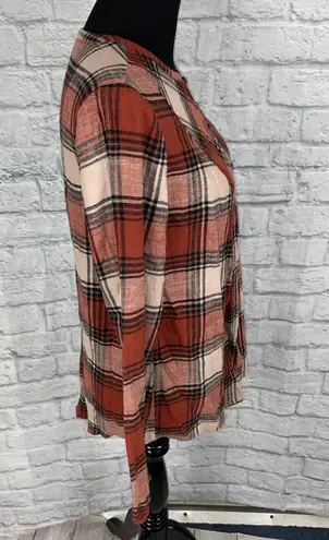 st. john's bay babydoll style 3 front button plaid longsleeve flannel size Small women