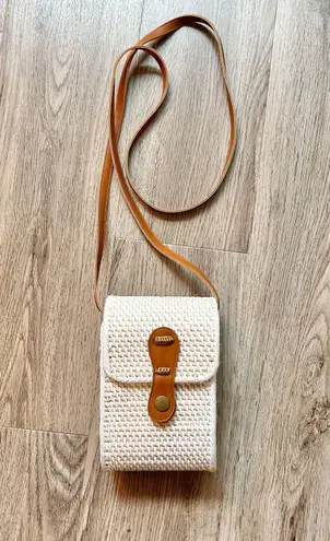Boho White Rattan Crossbody Mini Phone Purse