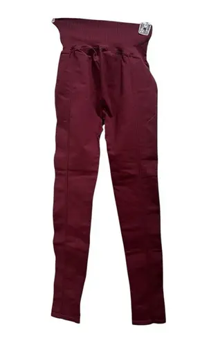 💥REDUCED💥Free People Movement ribbed compression Leggings in maroon size XS/S Red