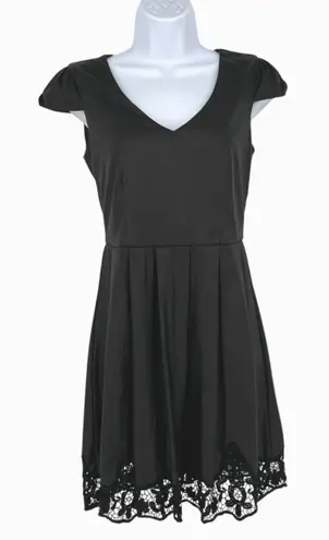 Mimi Chica Black Faux Leather Look Mini Dress Embroidered Lace Hem Size Small