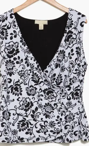 Love by Design Lillian Patterned Top by: