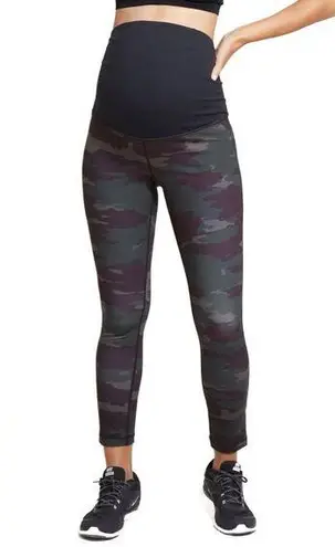 Ingrid And Isabel New  Active Legging with Crossover Panel Green Camo Print Size XS