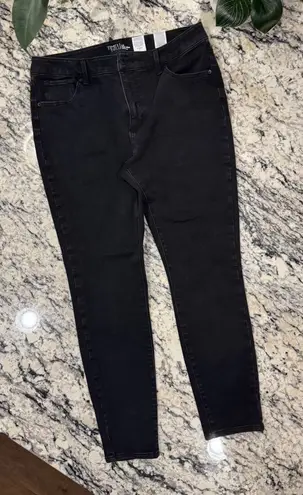 Time And Tru  Black High Rise Skinny Jeans | Size 14 - Image 1