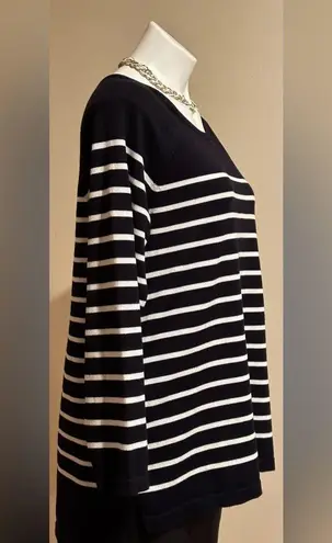 Grace Black & White Stripes Long Sleeves Perfect Fit Sweater SZ M In Good Cond Size M