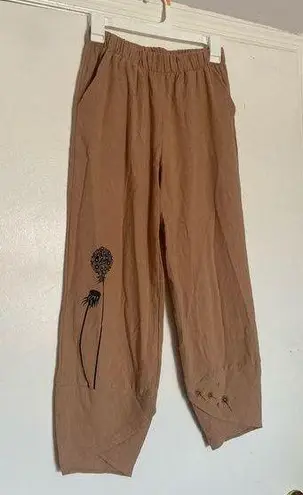 Brown Minimalist Preppy Pants ☀️🫶🏽🩷 Size M