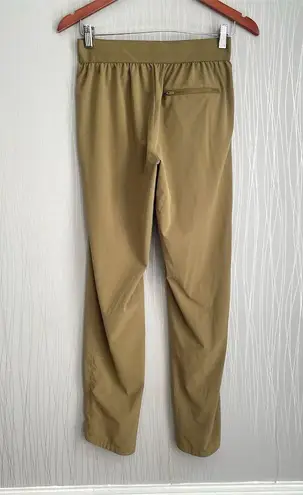 All In Motion  Women's High Waist Olive Pants XS Casual Relaxed Fit with Pockets