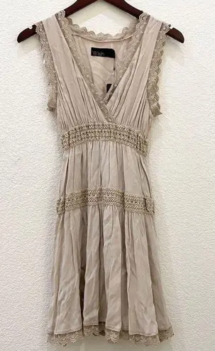 Wish NWT Peony Taj Dress Beige Small