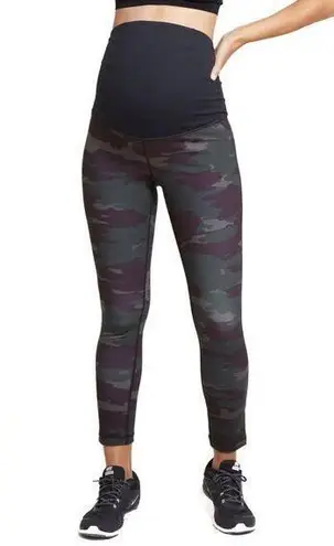 Ingrid And Isabel New  Active Legging with Crossover Panel Green Camo Size Small