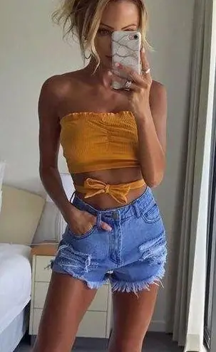 🆕Front Tie Yellow Strapless Bandeau Crop Top Size XL