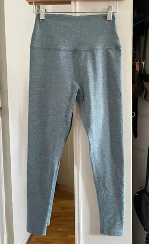 Beyond Yoga x Peloton Heathered Light Blue Caught in the Midi Leggings