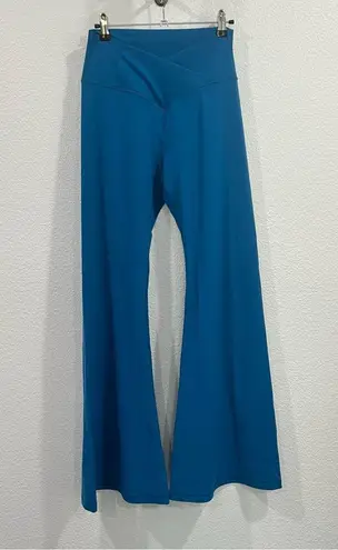 CRZ Yoga NWT  High Waist Crossover Flare Leggings Large in Super Sonic Blue