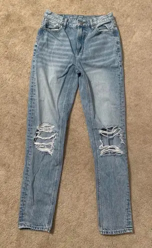 American Eagle Mom Jeans