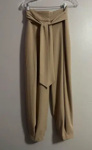 EXPRESS Flowy Dress Pants High Waisted Ankle Pants Tie Waist Pleated Beige size 6