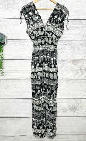 NWT Bohemian Black & White Casual Sleeveless Jumpsuit with Pockets Size Large XL