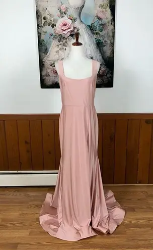 Elegant New Dessy Collection Cynthia & Sahar Stretch Satin Gown! Pink Size L