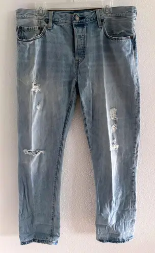 Levis 501 Jeans Womens 33x34 Blue Straight Button Fly Mid Rise Light Wash Denim Size 33