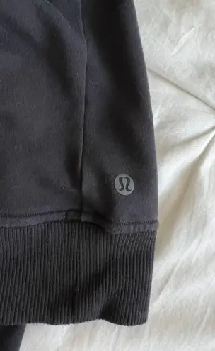 Lululemon Sweatshirt