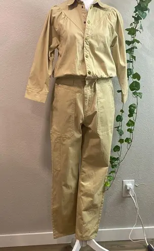 EsqualoGATHERING Stylish Tan Women's Jumpsuit, Size 4 ,Snap Button, Zipper