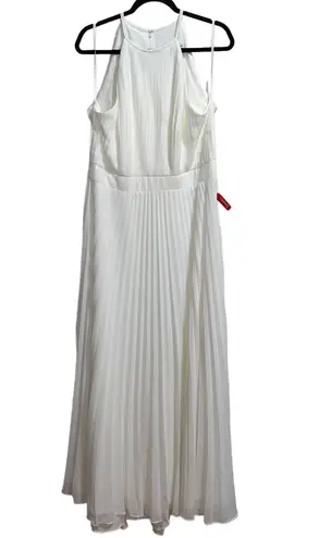 Mac Duggal NEW Ieena For Pleated Halter Neck Flowy Gown In White