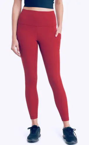 90 Degrees by Reflex NWT - Wonderlink Squat-Proof Hi Rise Side Pockets Capri Length Leggings.