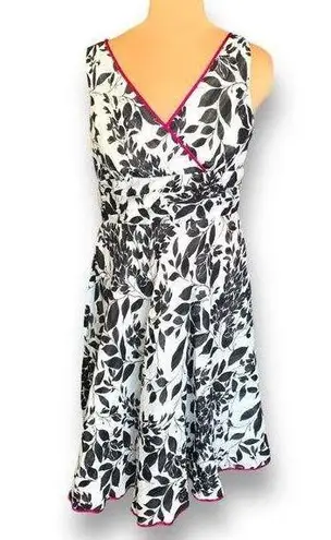 Lane Bryant  Dress White Black Graphic Leaf Print Faux Wrap Sleeveless Vneck 14W