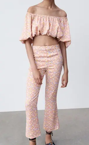 ZARA  Printed Satin Effect Puff-Sleeve Off-The-Shoulder Crop Top Women’s Medium